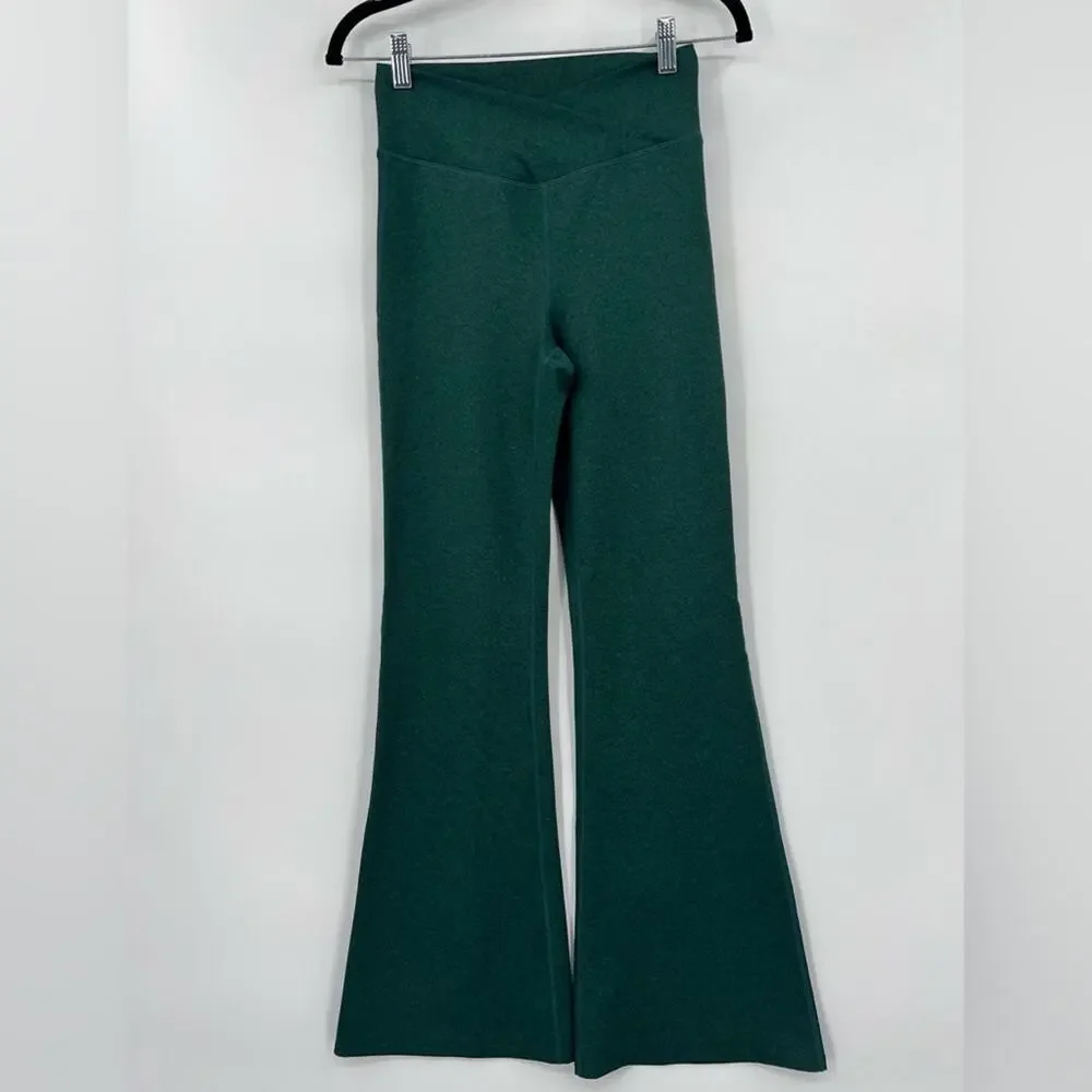 GAP Fit Teen Girl’s Crossover High Rise Flare Leggings Pants Dark Green Sz 14-16